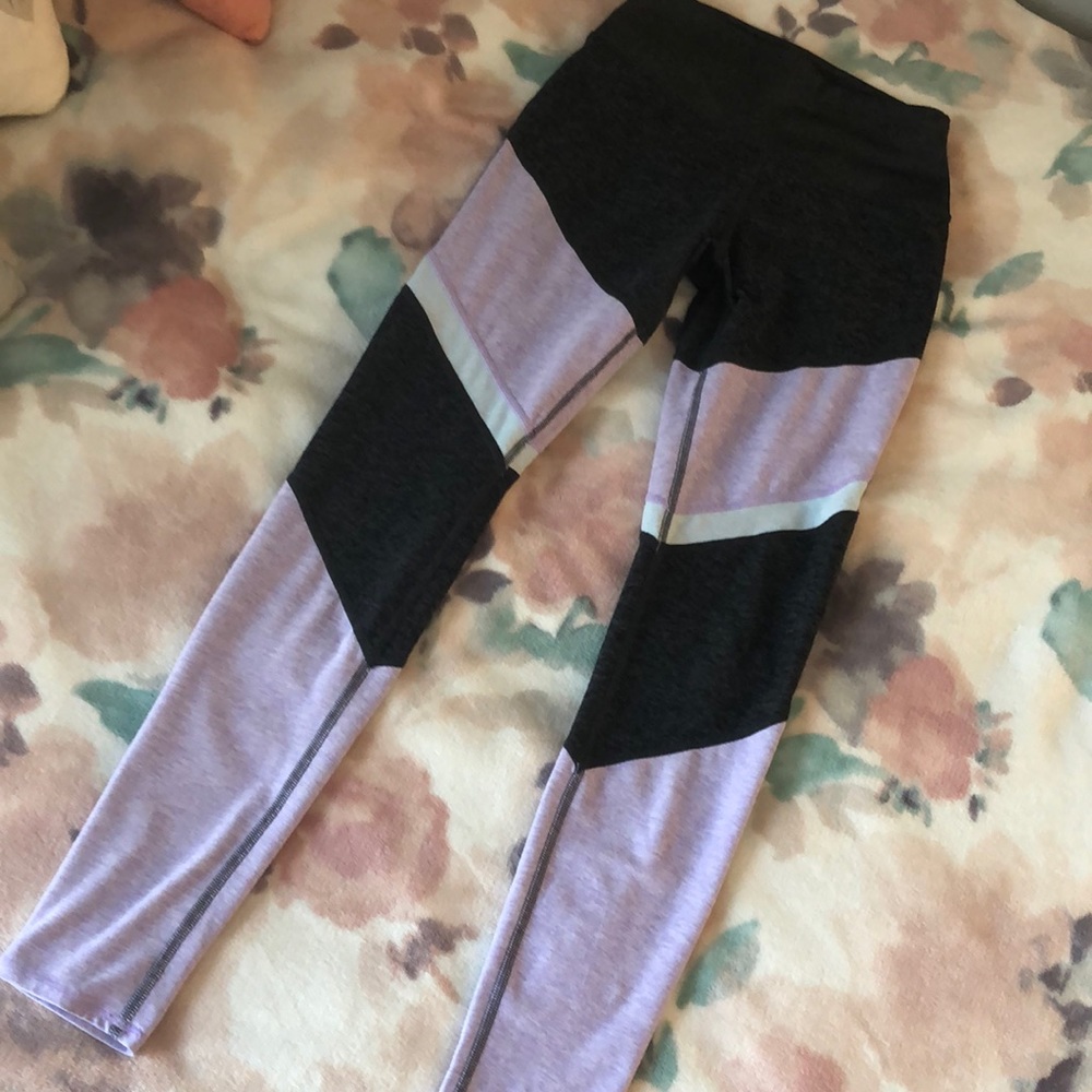 Alo Yoga leggings